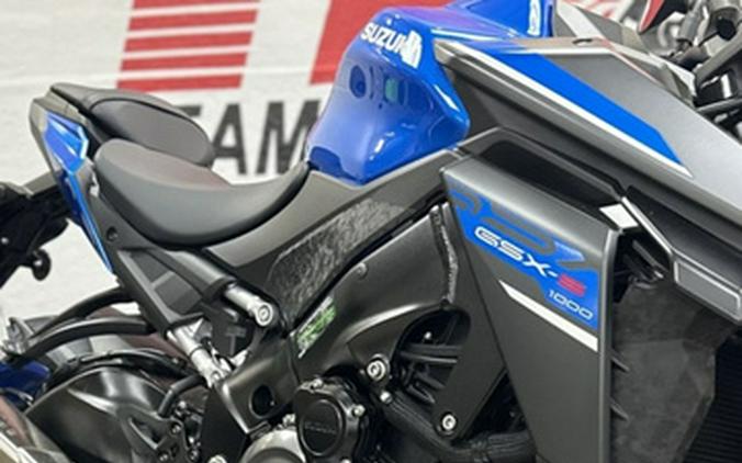 2026 Suzuki GSX-S1000RQM6