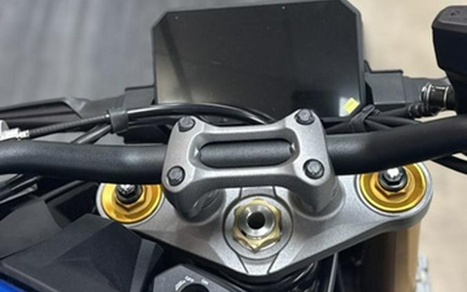 2026 Suzuki GSX-S1000RQM6