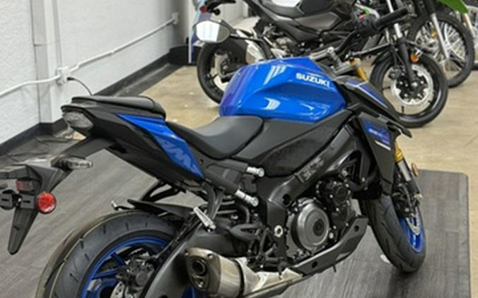 2026 Suzuki GSX-S1000RQM6