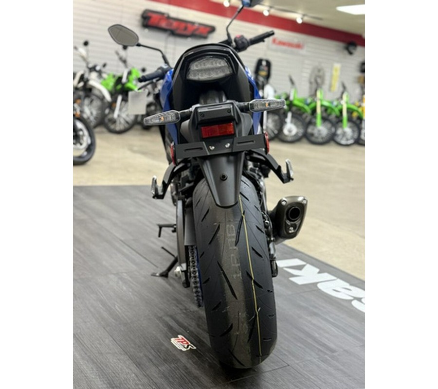 2026 Suzuki GSX-S1000RQM6