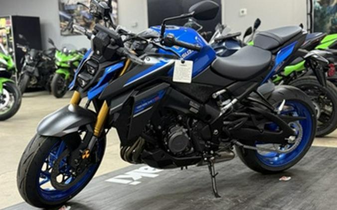 2026 Suzuki GSX-S1000RQM6