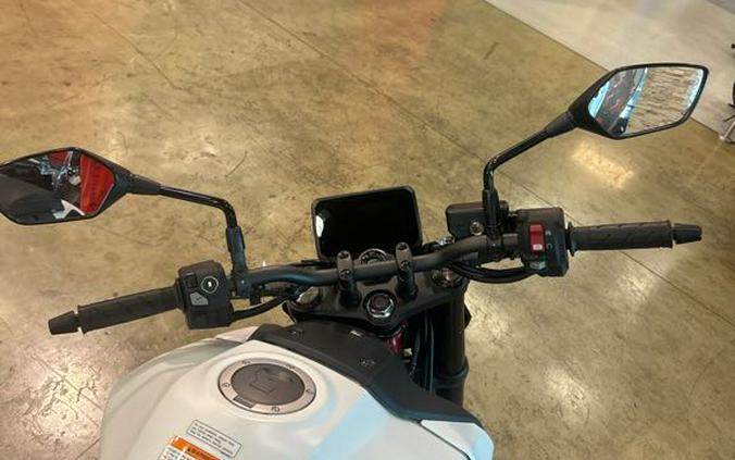 2025 Honda CB750 Hornet Base