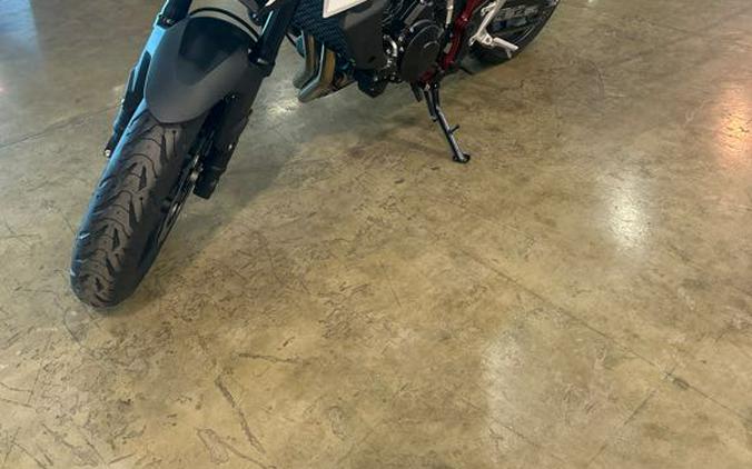 2025 Honda CB750 Hornet Base