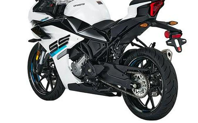2025 CFMOTO 300SS