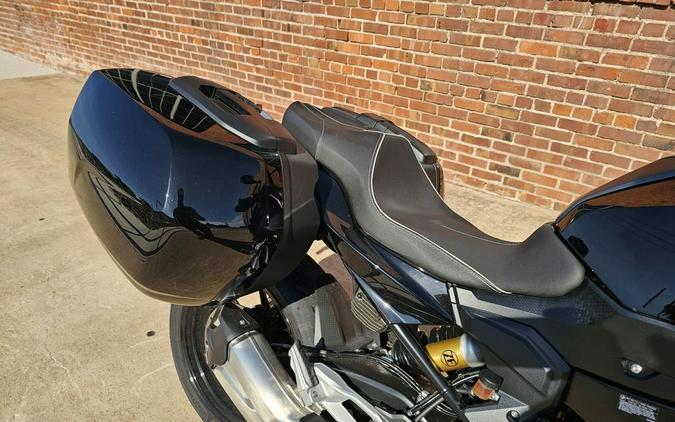 2023 BMW F 900 XR