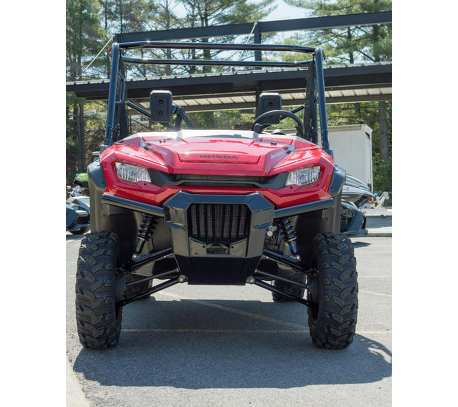 2024 Honda® Pioneer 1000