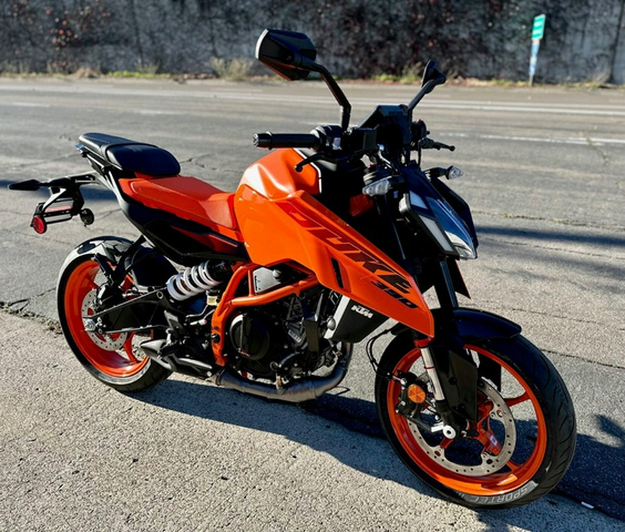 2024 KTM Duke 390