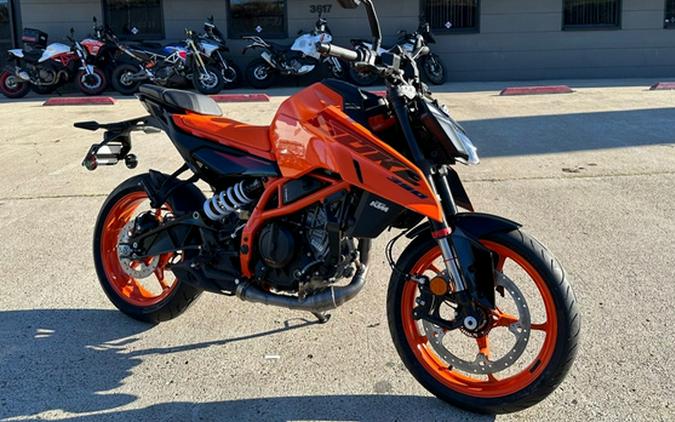 2024 KTM Duke 390