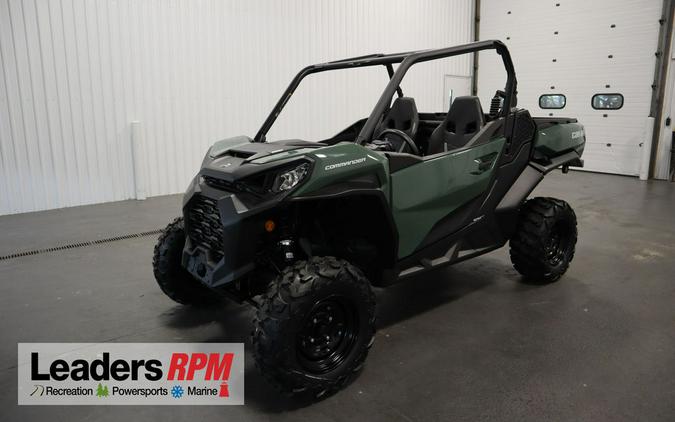 2024 Can-Am® Commander DPS 700