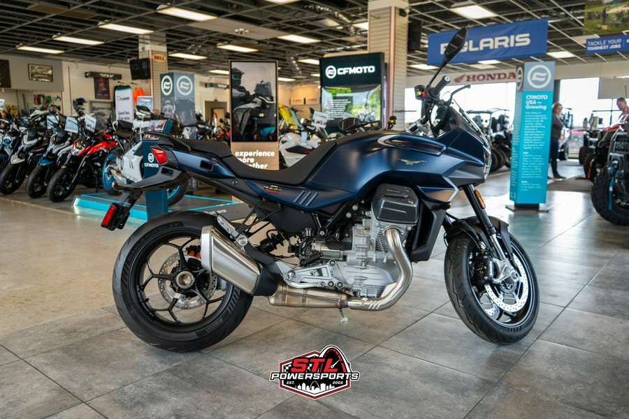2025 Moto Guzzi V100 Mandello