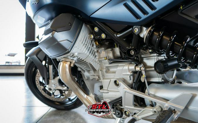 2025 Moto Guzzi V100 Mandello