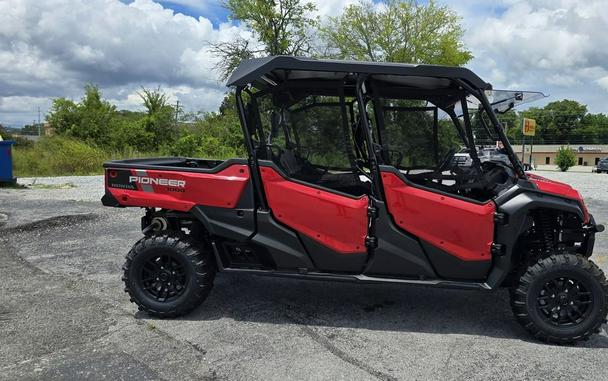 2025 Honda® Pioneer 1000-6 Deluxe Crew