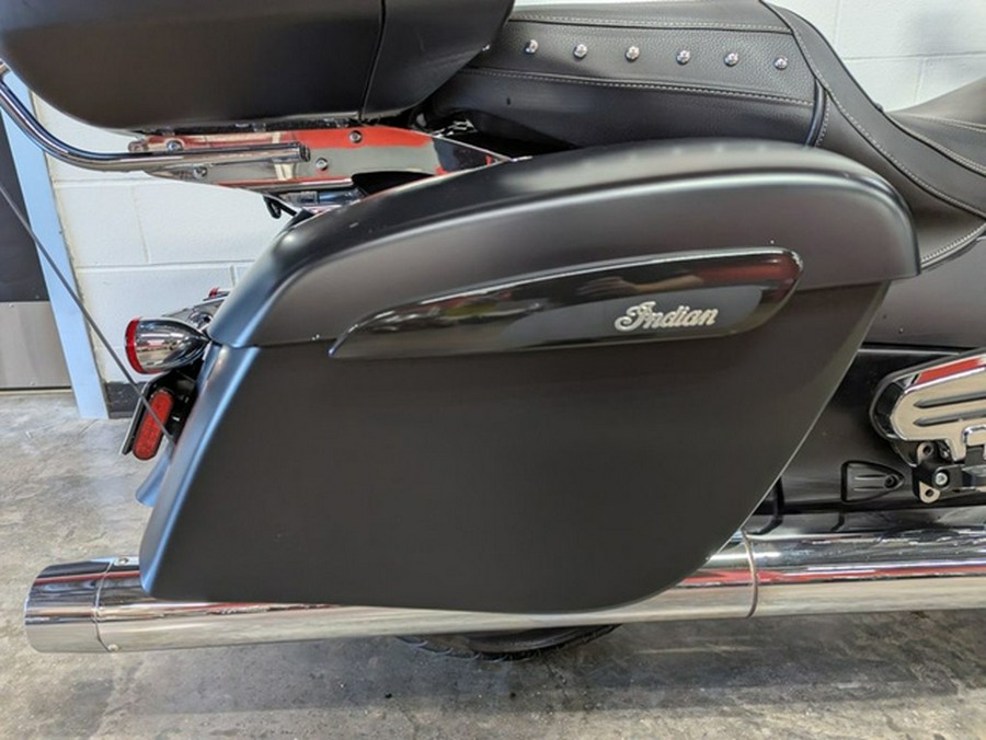 2020 Indian Roadmaster Dark Horse Thunder Black Smoke