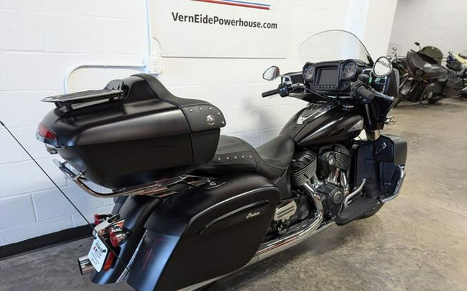 2020 Indian Roadmaster Dark Horse Thunder Black Smoke