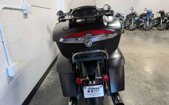 2020 Indian Roadmaster Dark Horse Thunder Black Smoke