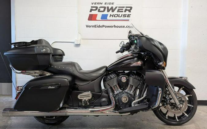 2020 Indian Roadmaster Dark Horse Thunder Black Smoke