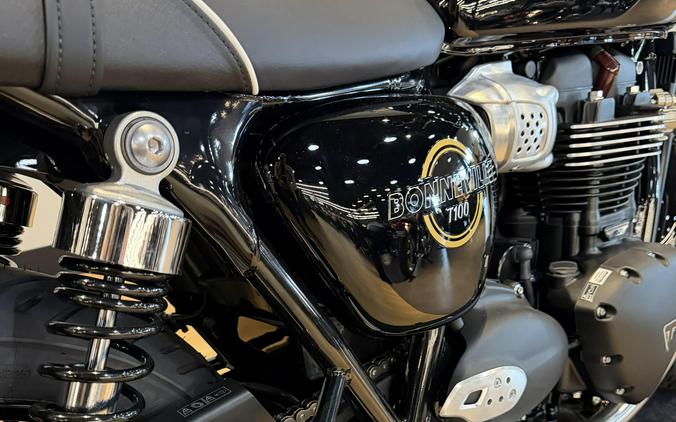 2026 Triumph Bonneville T100