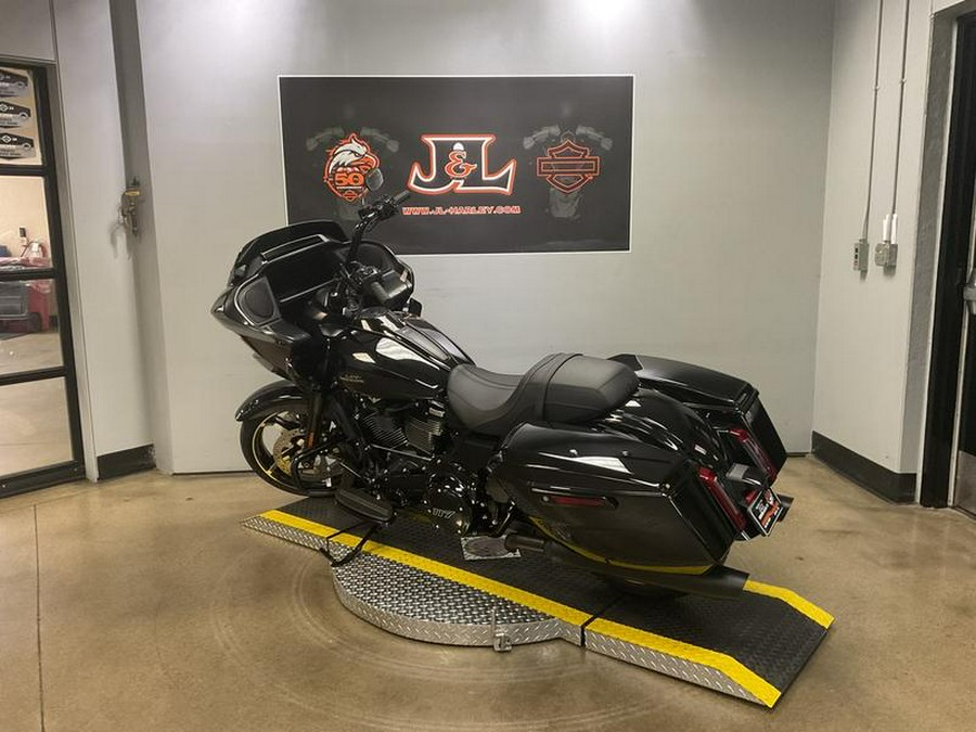 2025 Harley-Davidson® FLTRX - Road Glide®