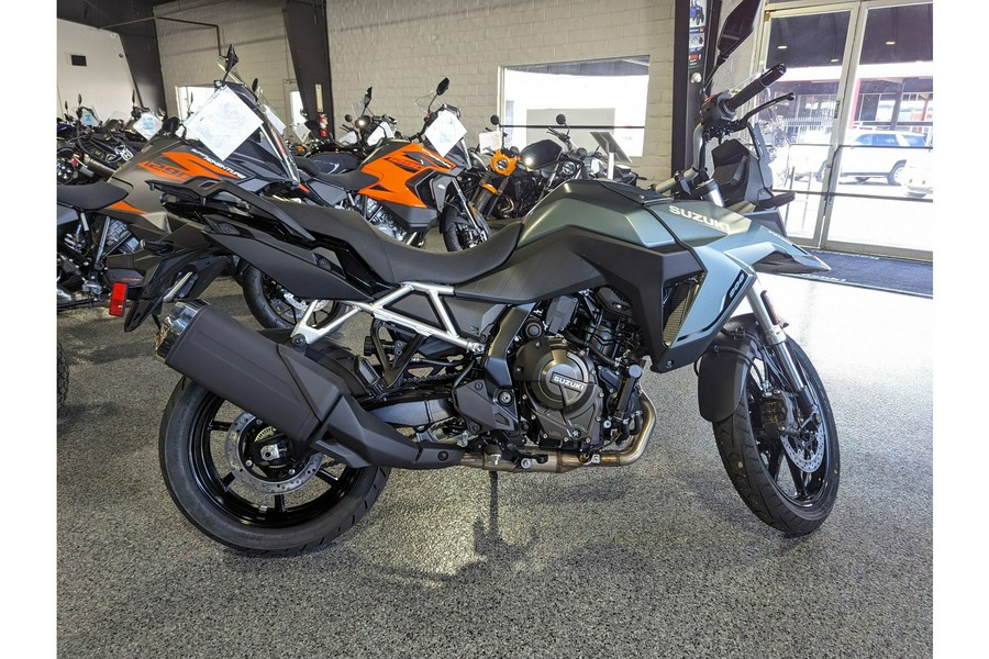 2024 Suzuki V-Strom 800