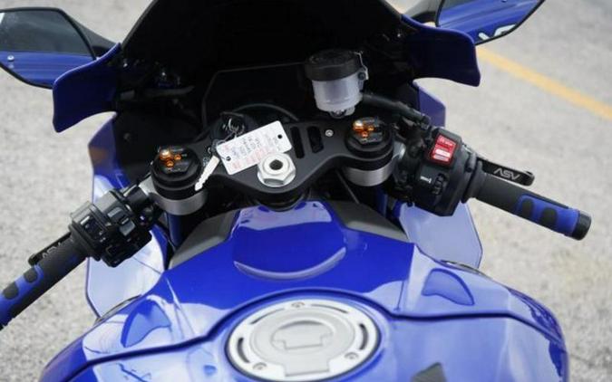 2024 Yamaha YZF-R1