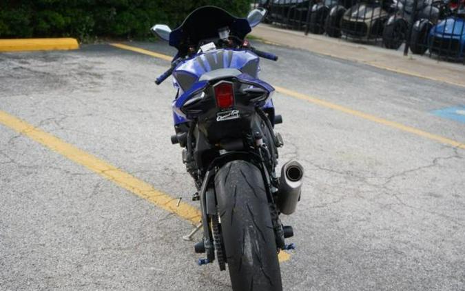 2024 Yamaha YZF-R1