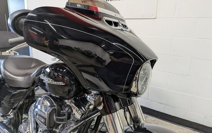 2015 Harley-Davidson Street Glide FLHXS - Special