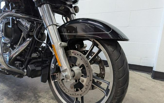 2015 Harley-Davidson Street Glide FLHXS - Special