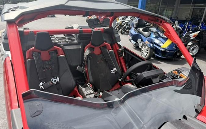 2024 Can-Am Maverick X3 X Ds Turbo RR Fiery Red & Hyper Silver