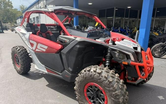 2024 Can-Am Maverick X3 X Ds Turbo RR Fiery Red & Hyper Silver