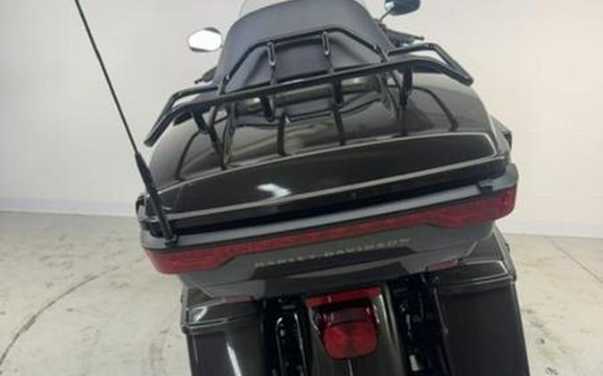 2020 Harley-Davidson® FLTRK - Road Glide® Limited