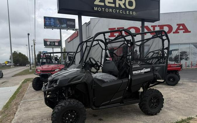 2025 Honda® Pioneer 700-4 Deluxe