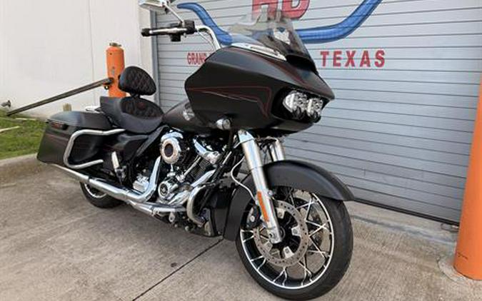 2022 Harley-Davidson Road Glide® Special