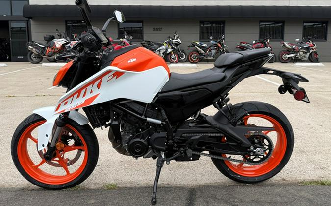 2024 KTM Duke 250