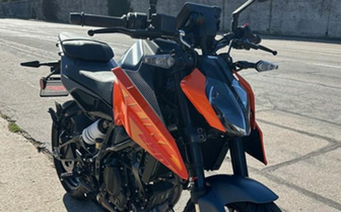 2024 KTM Duke 250