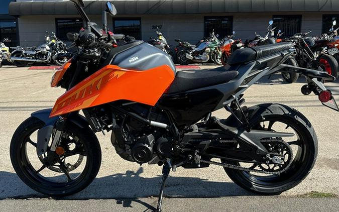 2024 KTM Duke 250