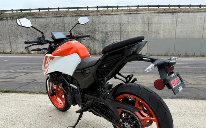 2024 KTM Duke 250