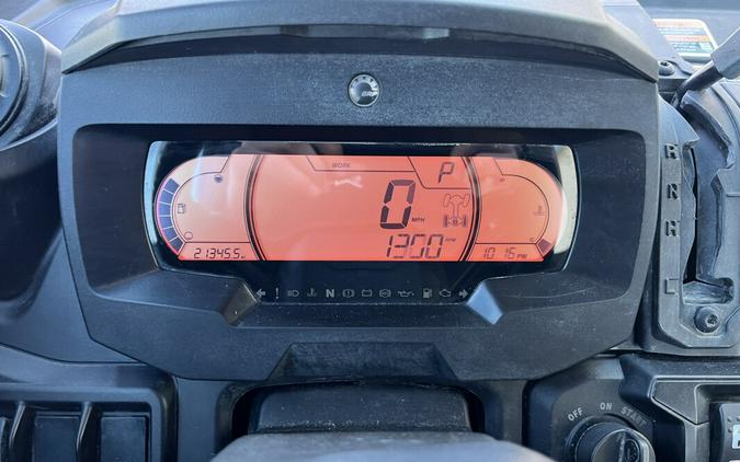 2023 Defender/traxter Limited