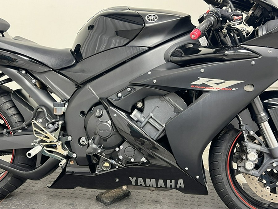 2006 Yamaha YZF R1 (YZFR1VB)