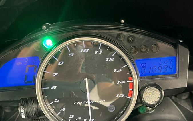 2006 Yamaha YZF R1 (YZFR1VB)