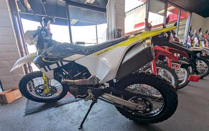 2024 Husqvarna 701 Enduro