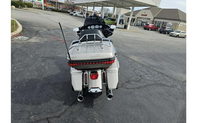 2018 Harley-Davidson® Ultra Limited Low - Two-Tone Option