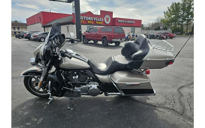 2018 Harley-Davidson® Ultra Limited Low - Two-Tone Option