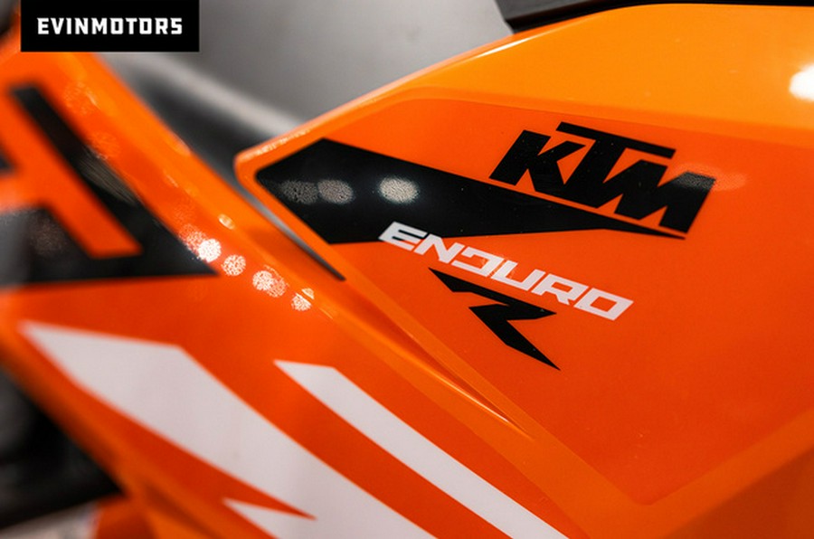 2026 KTM Enduro 390 R