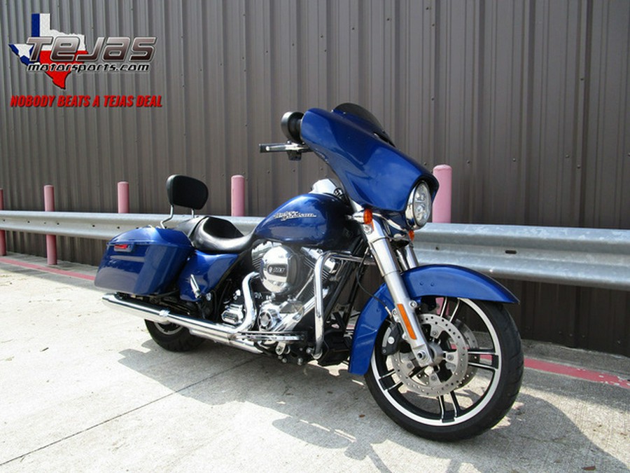 2015 Harley-Davidson FLHX - Street Glide Base