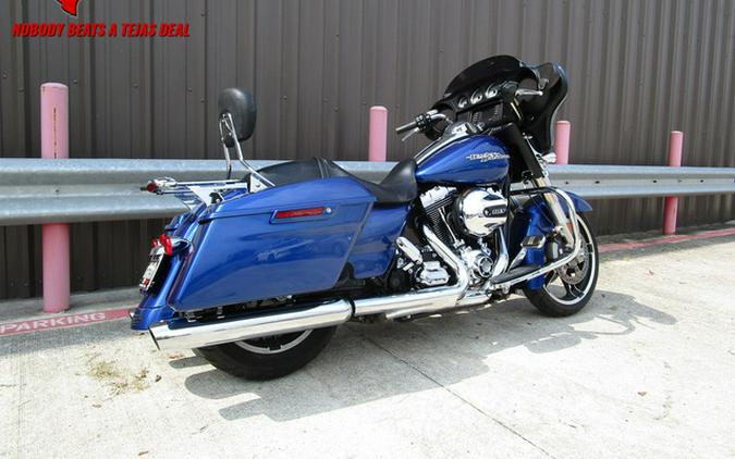 2015 Harley-Davidson FLHX - Street Glide Base