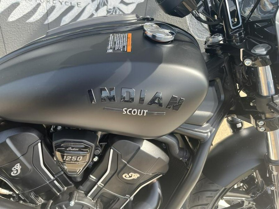 2025 Indian Motorcycle® Scout® Bobber Limited +Tech Black Smoke