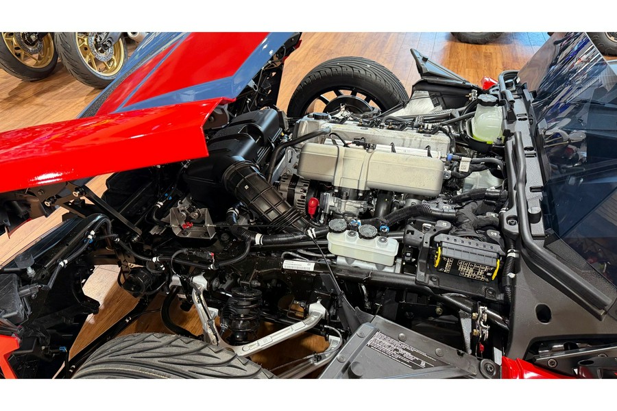 2025 Slingshot SLINGSHOT SLR AUTODRIVE