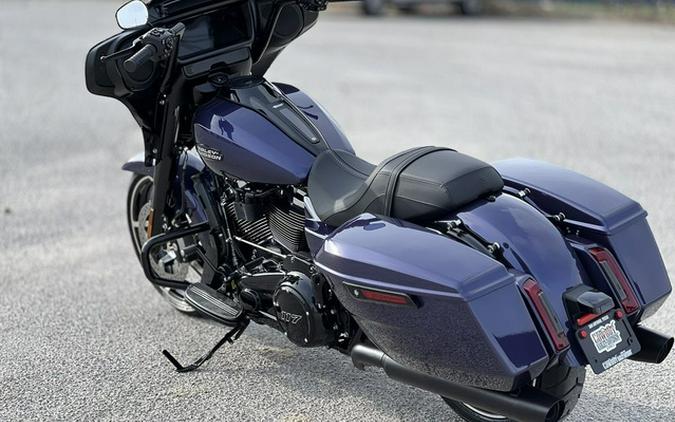 2026 Harley-Davidson FLHX - Street Glide