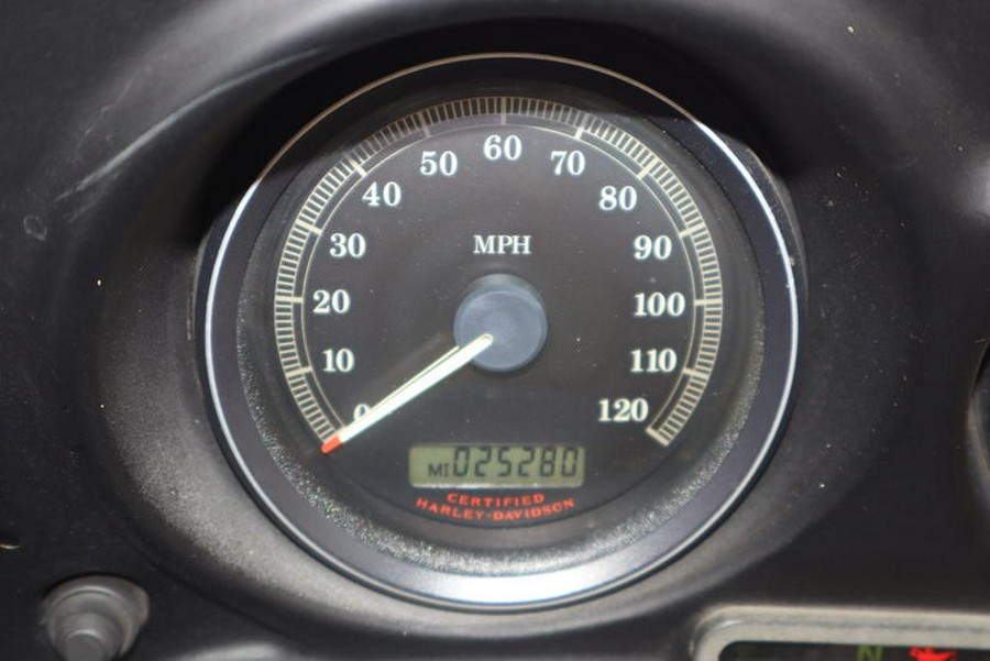 2006 Harley-Davidson® FLHT - Electra Glide® Standard