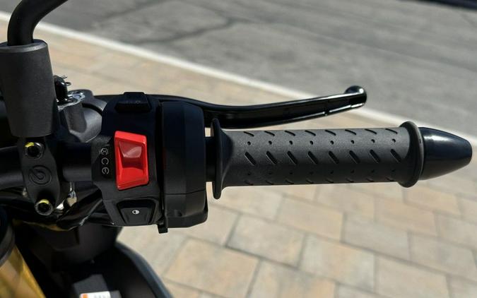 2027 Aprilia® Tuono V4